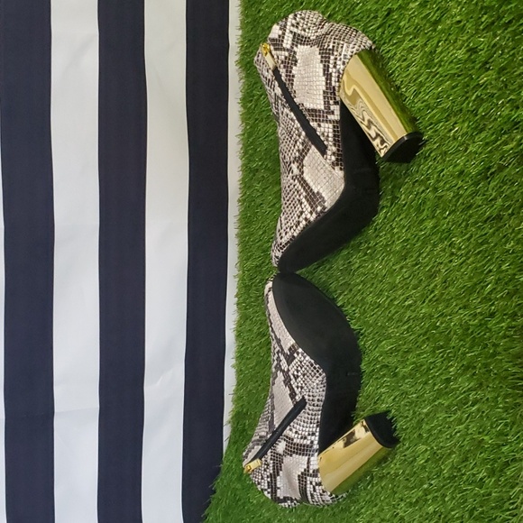 Reptile Print Ankle Boot with Metallic Gold Block HEEL - Picture 6 of 7